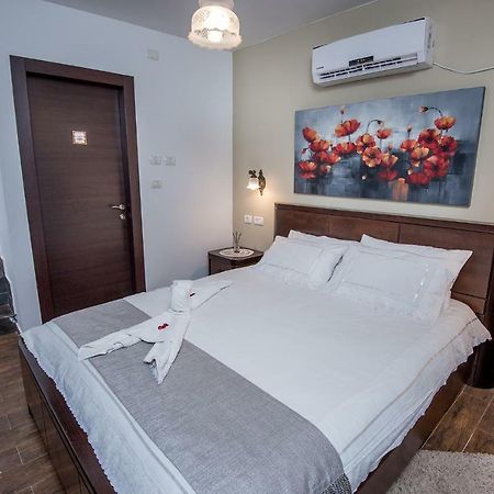 Tenebagolan Suites Zimmers Had Nes Εξωτερικό φωτογραφία