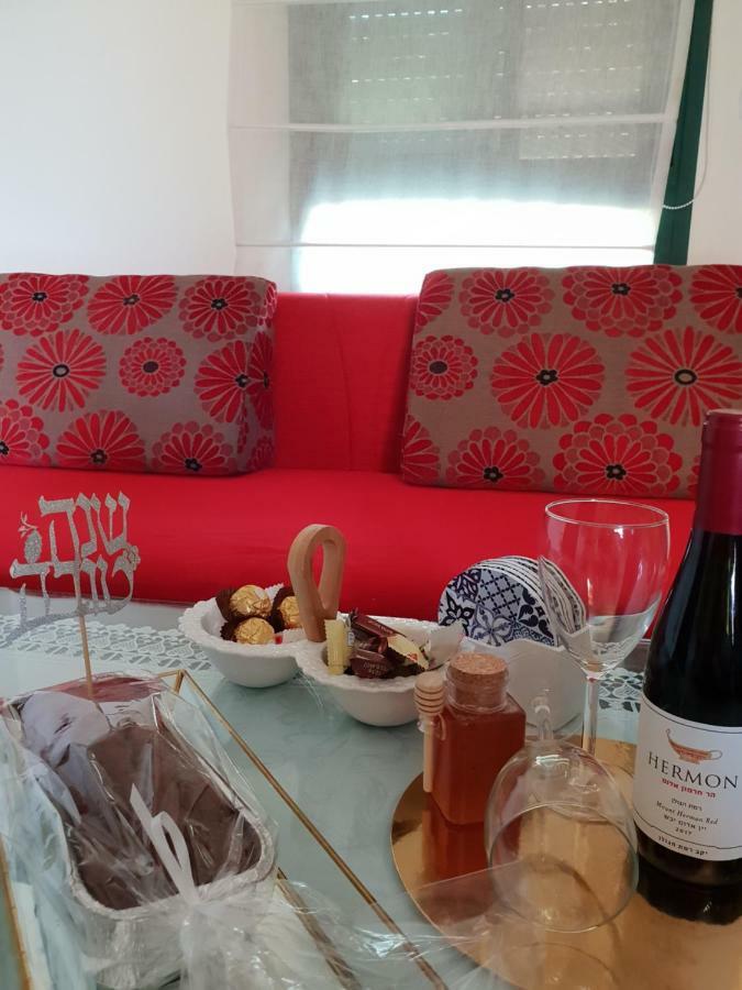 Tenebagolan Suites Zimmers Had Nes Εξωτερικό φωτογραφία