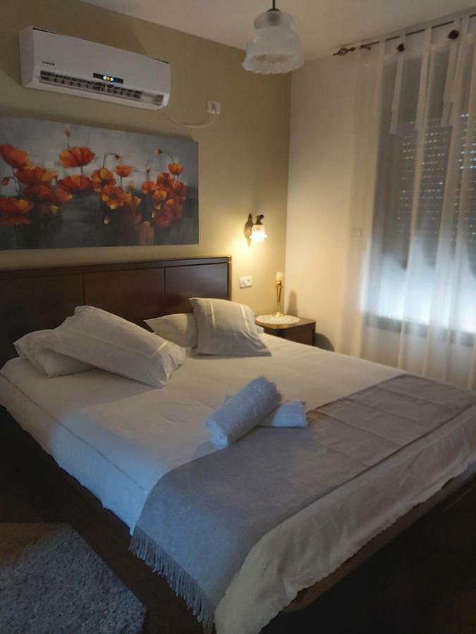 Tenebagolan Suites Zimmers Had Nes Εξωτερικό φωτογραφία