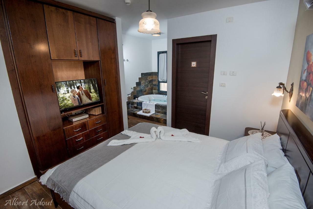 Tenebagolan Suites Zimmers Had Nes Εξωτερικό φωτογραφία