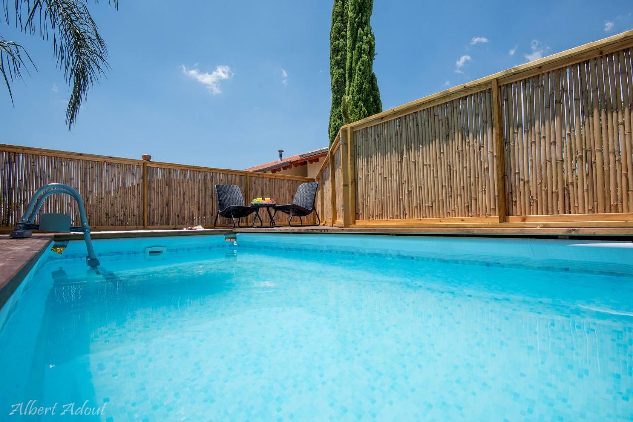 Tenebagolan Suites Zimmers Had Nes Εξωτερικό φωτογραφία